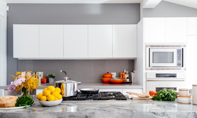 Kitchen & Pantry